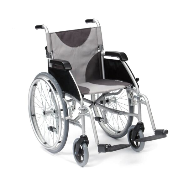 LAWC007A_Ultra_Lightweight_17_Self_Propel_01_web_MIL.jpg