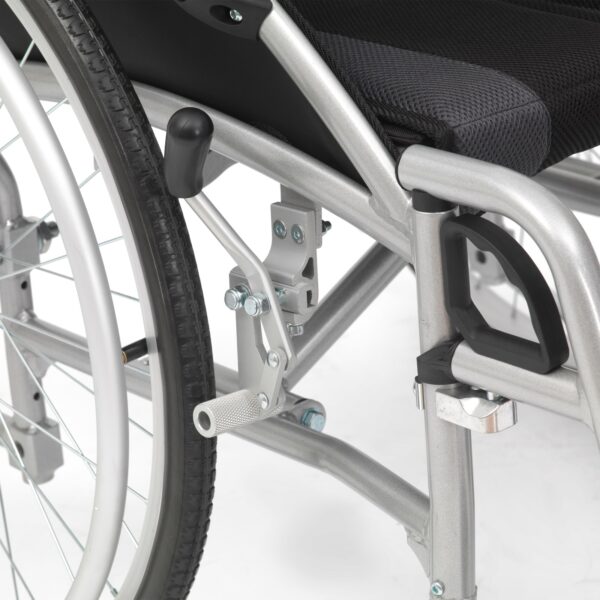 LPHWCSP19SIL_Phantom_19_Self_Propel_11.jpg