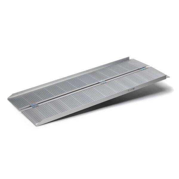 R009-6FT_Folding_Ramp_6FT_01_web_MIL.jpg