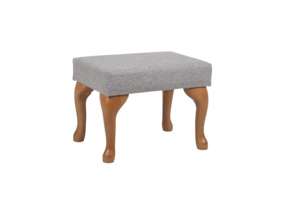 ST00920Footstool.jpg