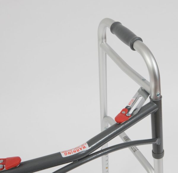 WA009_Folding_Walking_Frame_4.jpg