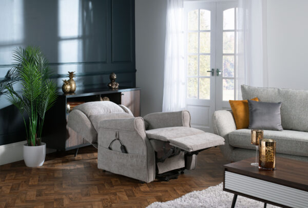 Chair-Back-Down-Legs-Up