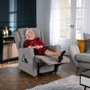 Scooterpac Serenita Rise & Recliner Chair | Quad Motor, Premium Fabric, Zero Gravity Positioning