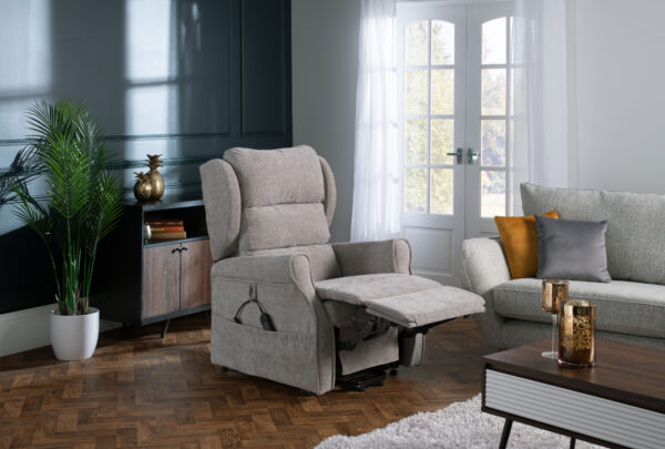 Chair-Back-Up-Legs-Up