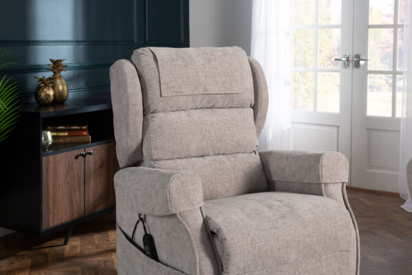 Head-Rest-+-Arm-Covers